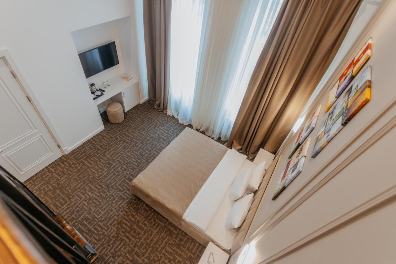 Callisto Hotel Bakoe Buitenkant foto