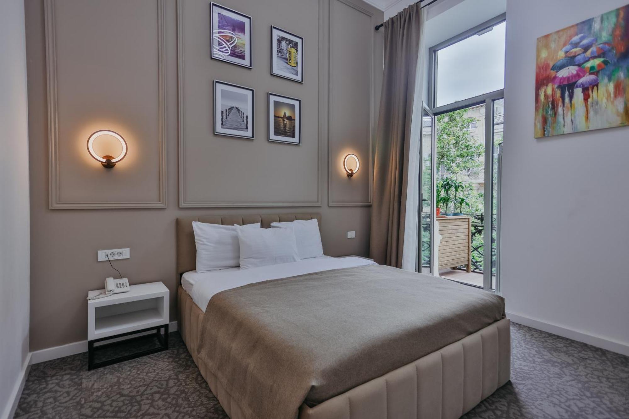 Callisto Hotel Bakoe Buitenkant foto